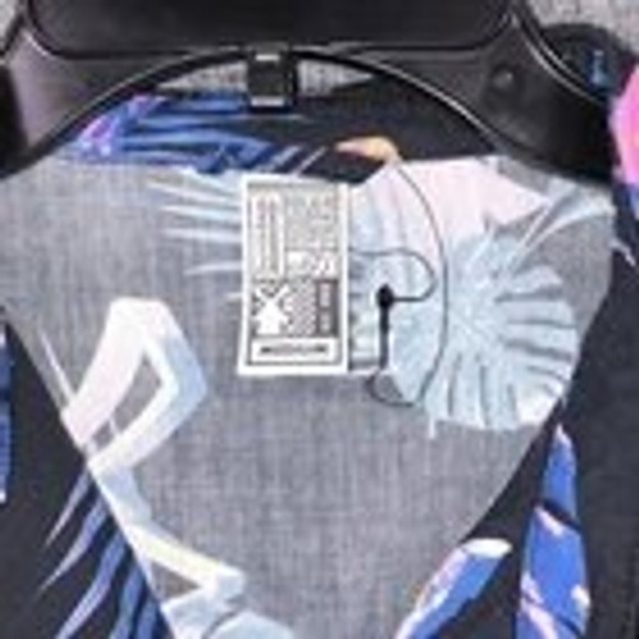 Tropical Floral Camp Shirt for Men's ,Sz M‎ Short Sleeve Button Down Hawaiian - Picture 2 of 7